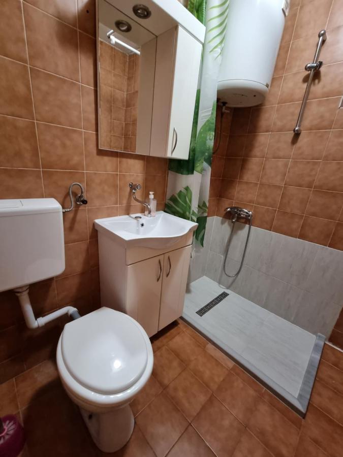 Apartment And Room Panorama Mostar Kültér fotó
