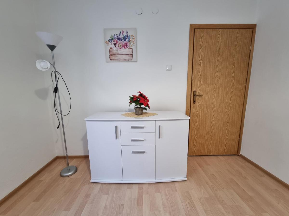 Apartment And Room Panorama Mostar Kültér fotó
